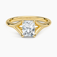 Reverie Solitaire Lab Grown Radiant Diamond Engagement Ring
