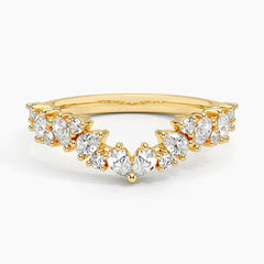 Rayonu Olivetta Ring top view emphasizing sparkling nature-inspired detail