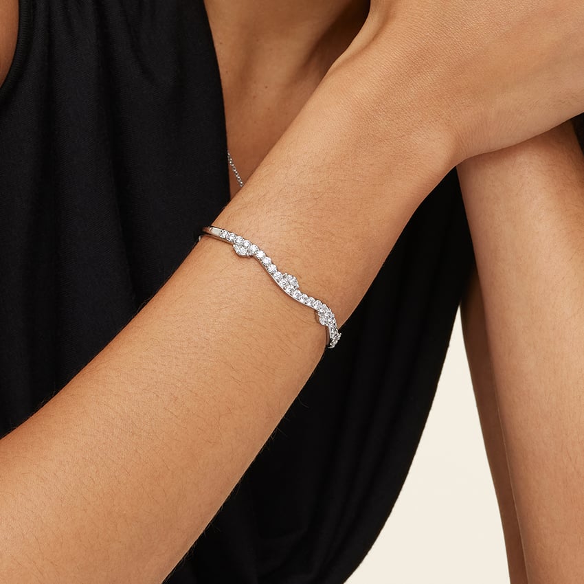 Luxe Willow Diamond Bangle Bracelet (2 1/3 ct. tw.) in 18K White Gold