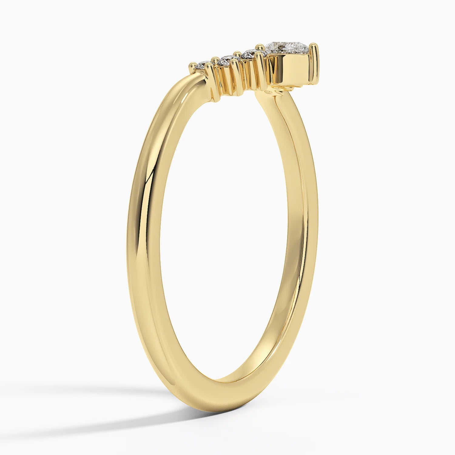 Rayonu Lunette Ring showing zero fluorescence under natural light