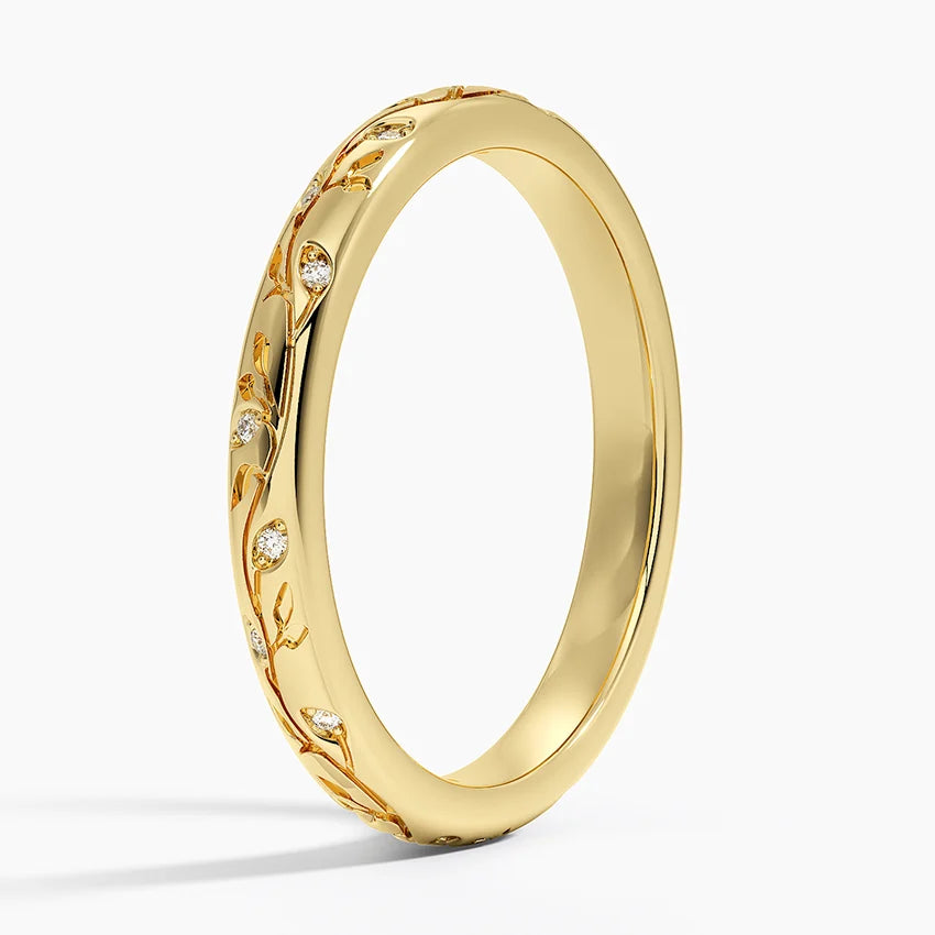 Rayonu Naya Ring with natural light showing zero fluorescence