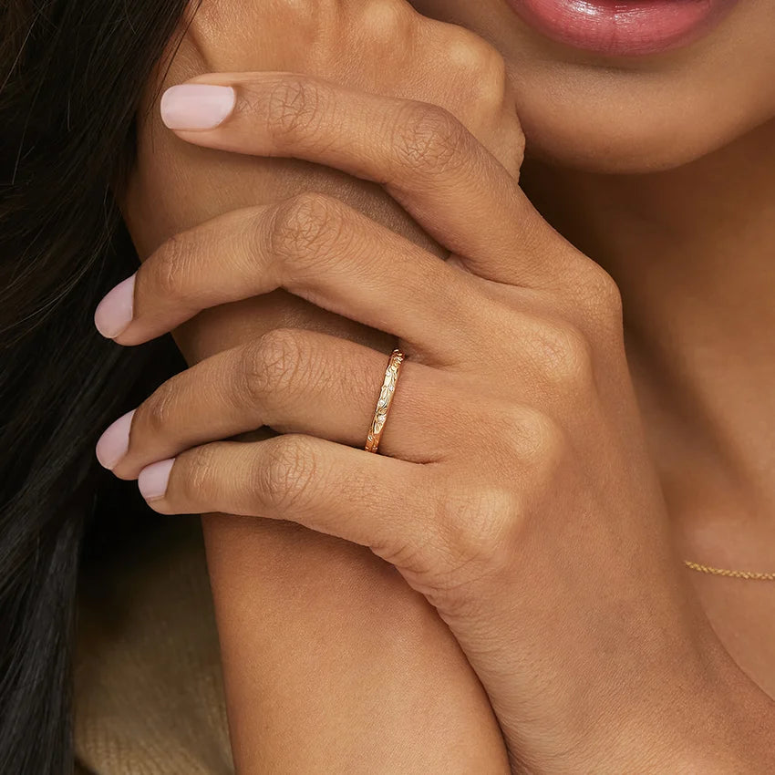 Rayonu Naya Eternity Ring lifestyle image with simple, elegant styling